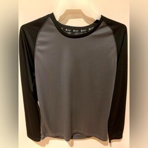 Zakti Activewear Long-Sleeve Performance Shirt - Size M